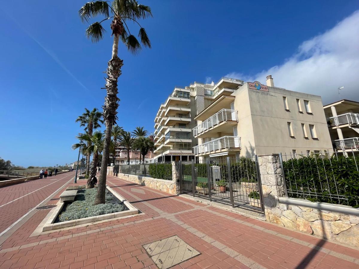 Alpen 1 - Cala Josep I 1Era Linea Apartment Peniscola Exterior photo