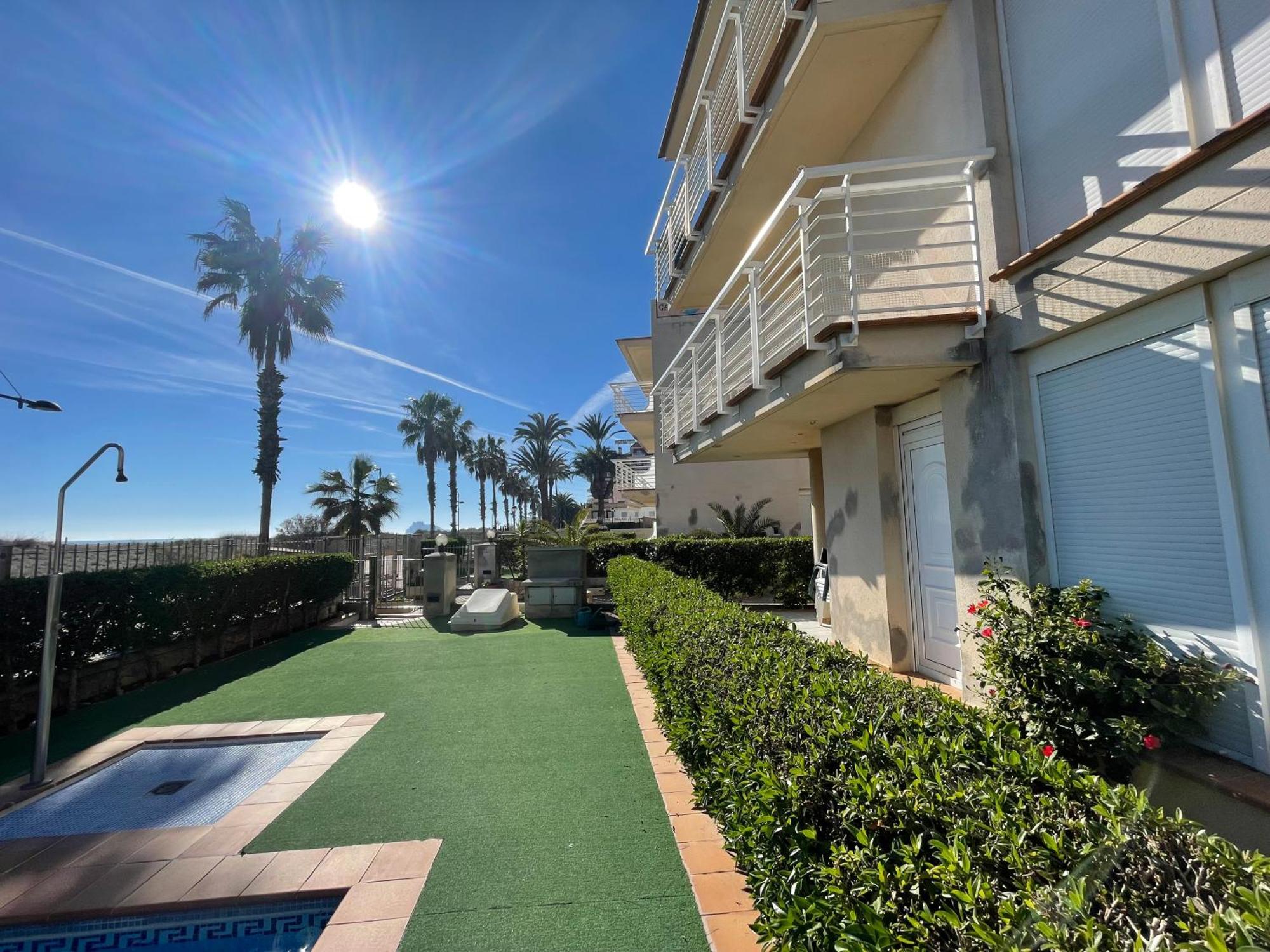 Alpen 1 - Cala Josep I 1Era Linea Apartment Peniscola Exterior photo
